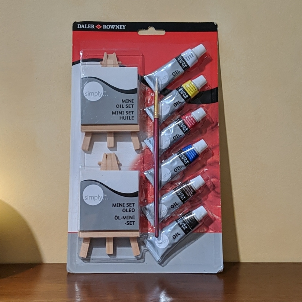 Mini oil set